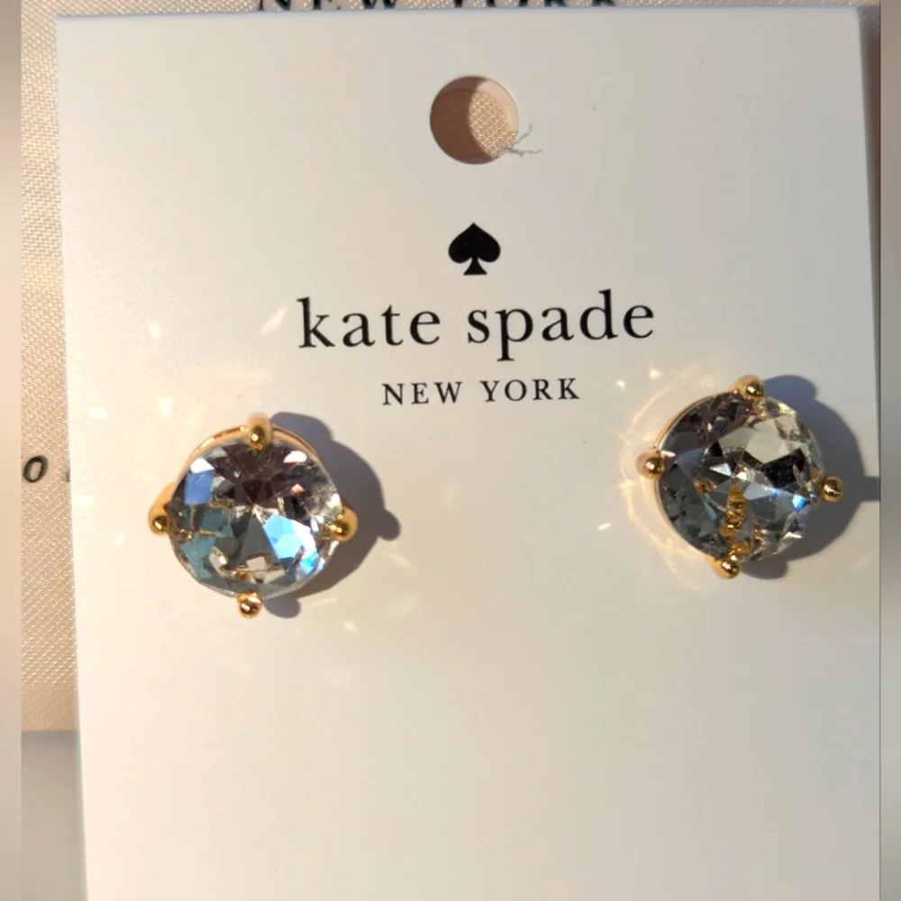 NWT+ Pouch Kate Spade Gumdrop Studs in Clear